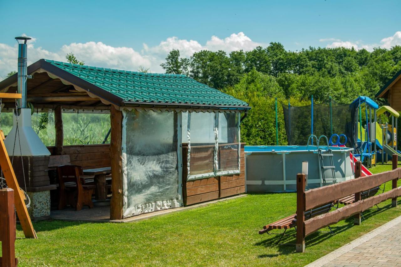 Domki, Apartamenty i Restauracja Włóczęga Gąski Zewnętrze zdjęcie