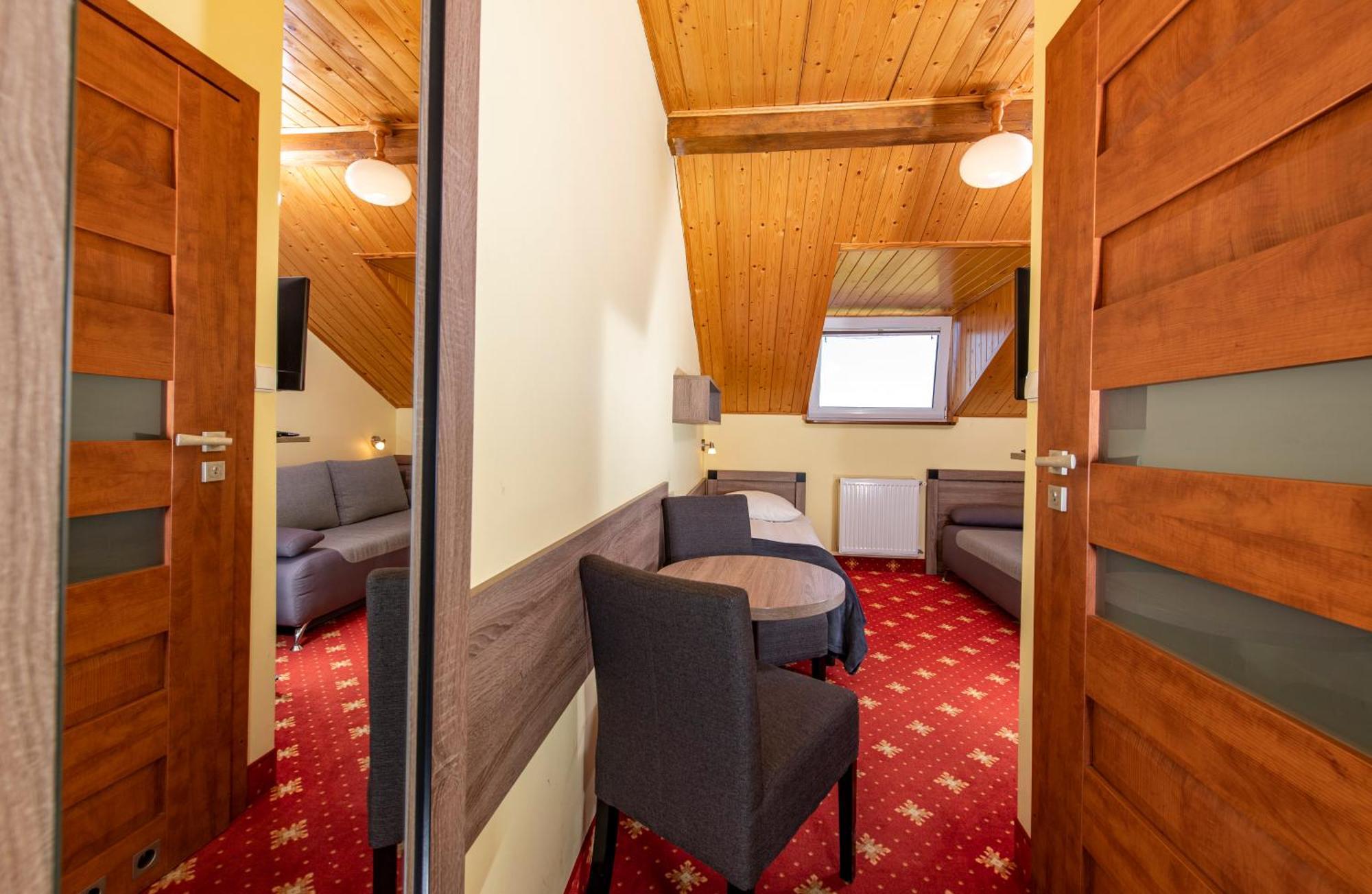 Domki, Apartamenty i Restauracja Włóczęga Gąski Zewnętrze zdjęcie