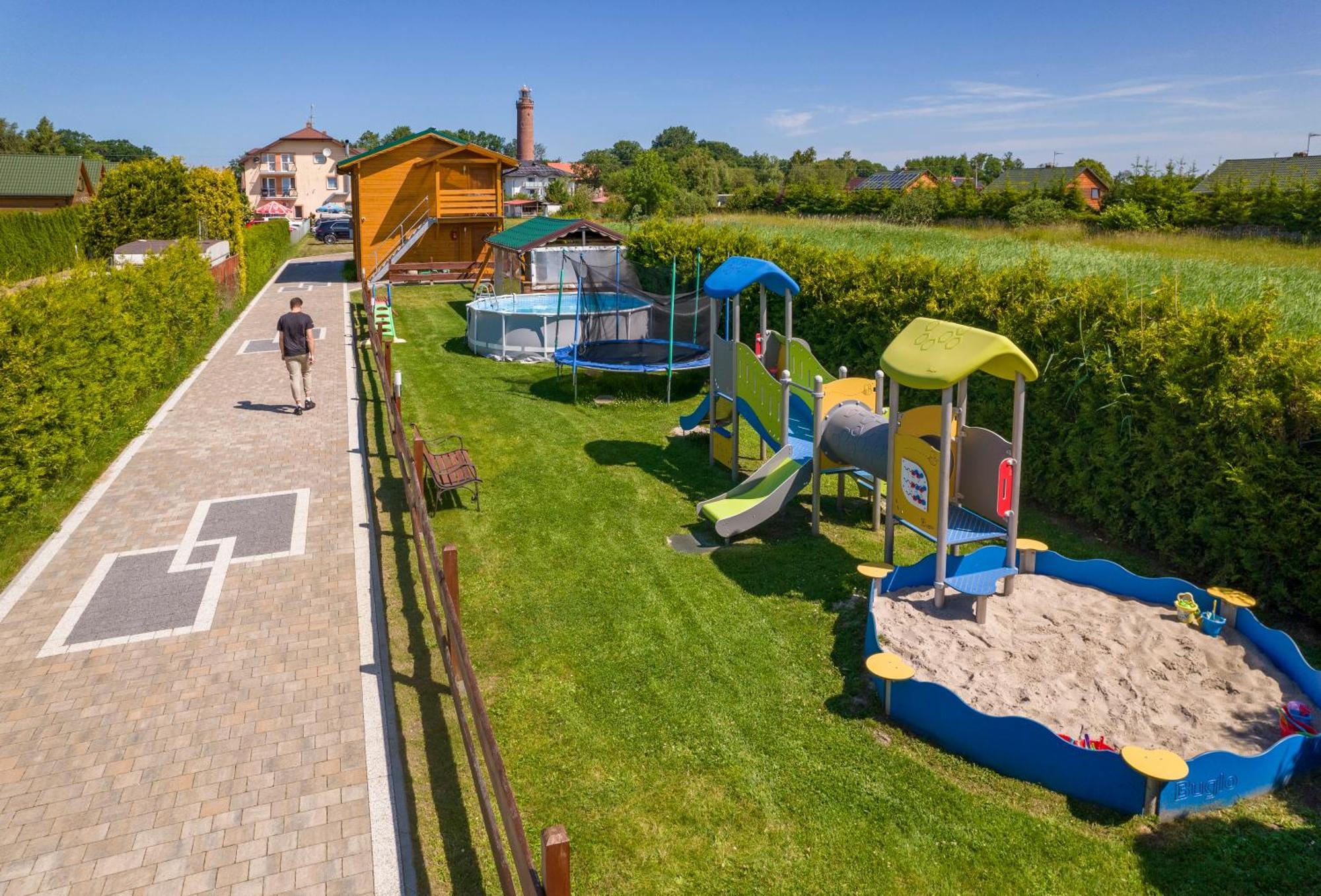 Domki, Apartamenty i Restauracja Włóczęga Gąski Zewnętrze zdjęcie